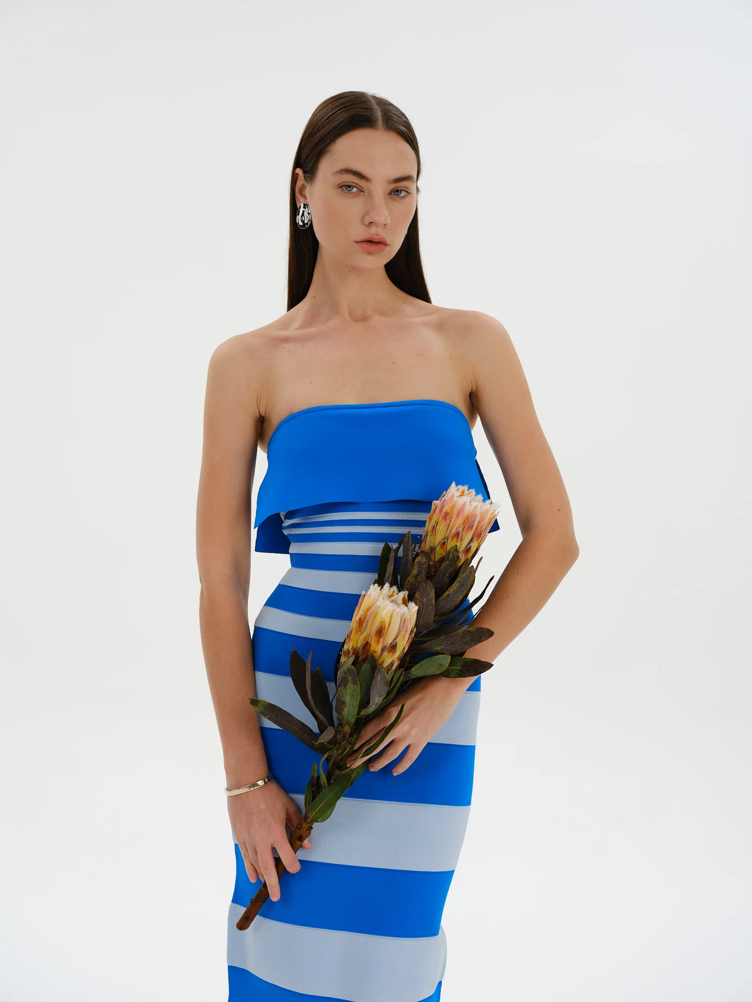 DAPHNE BANDAGE MIDI DRESS - Image 4
